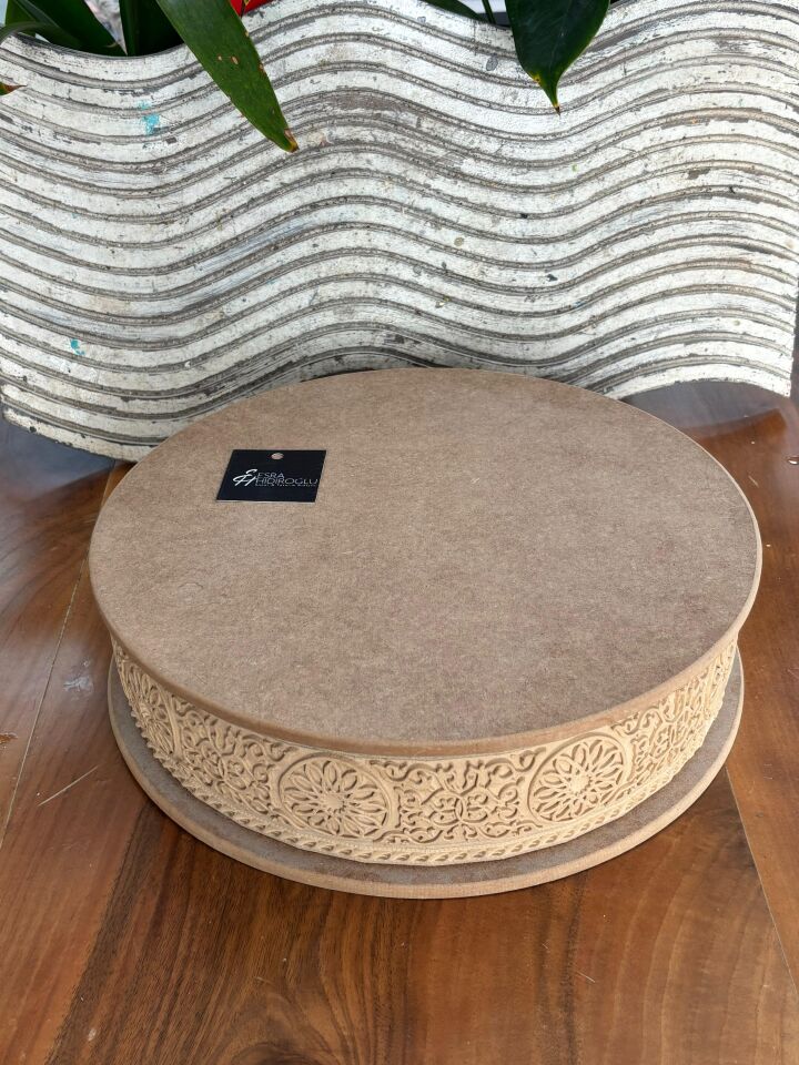 Yuvarlak Oymalı Ahşap Kutu No:1