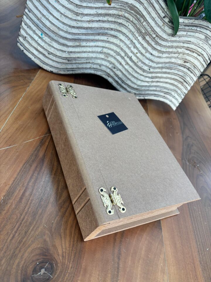 Kitap Kutu NO:1 Orta