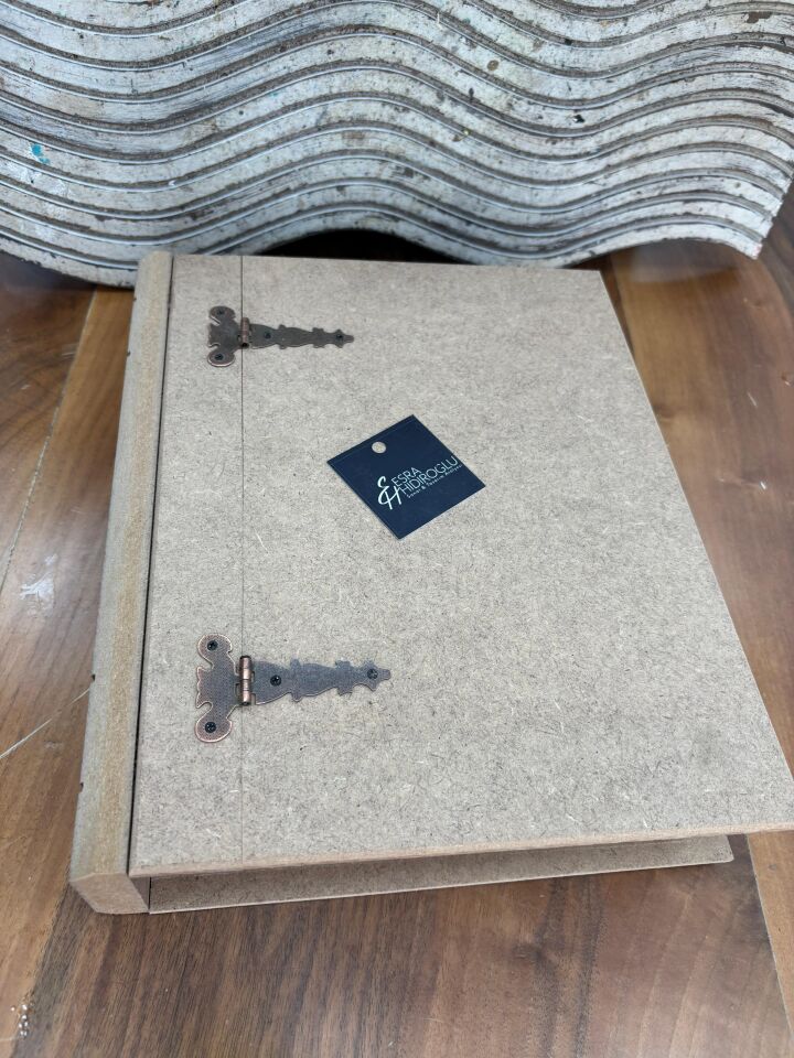 Kitap Kutu NO:2 Orta