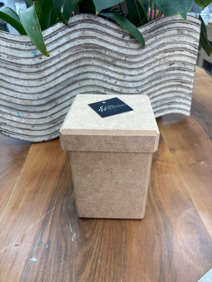 Kare Kapaklı Kutu Büyük