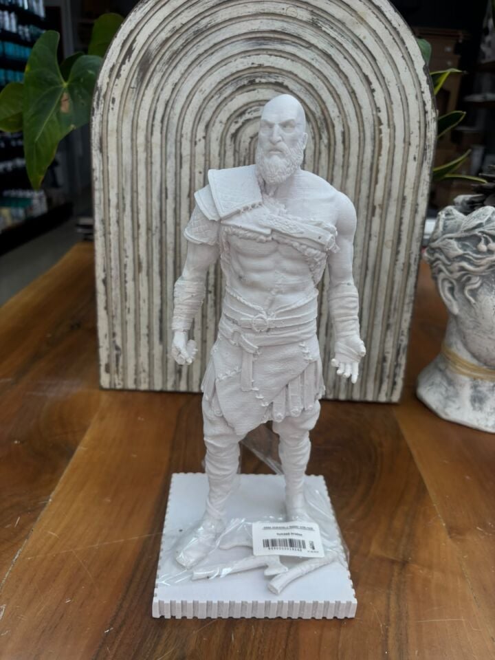 Kratos Heykeli