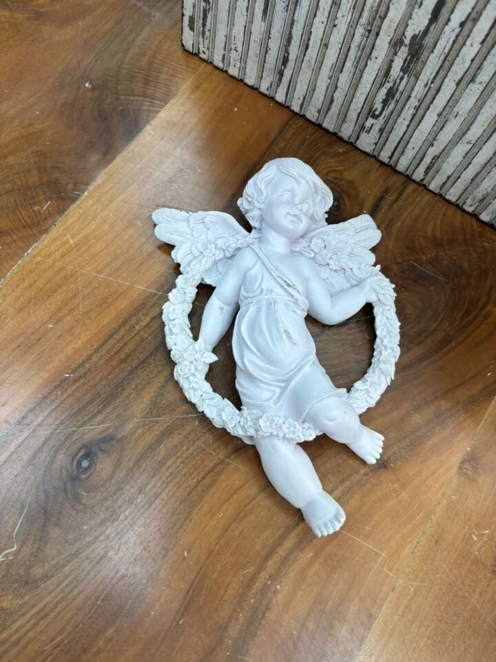 Çelenkli Melek Model 3
