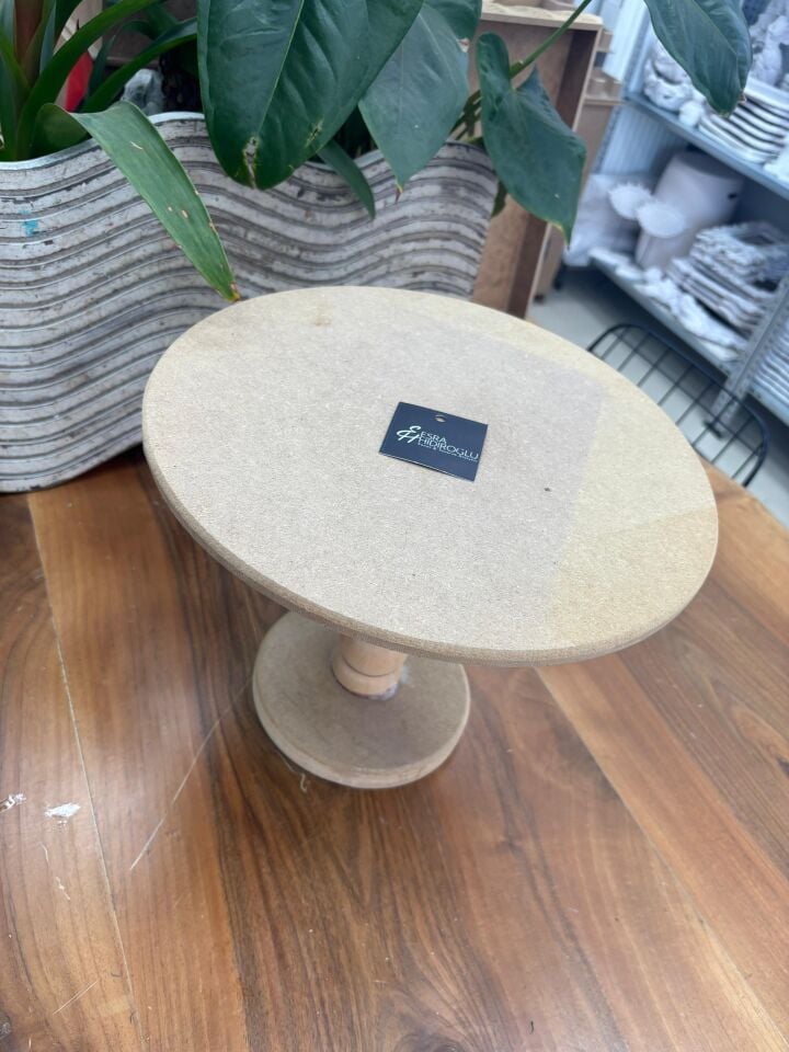 Yuvarlak Torna Ayaklı Pasta Sunumluk