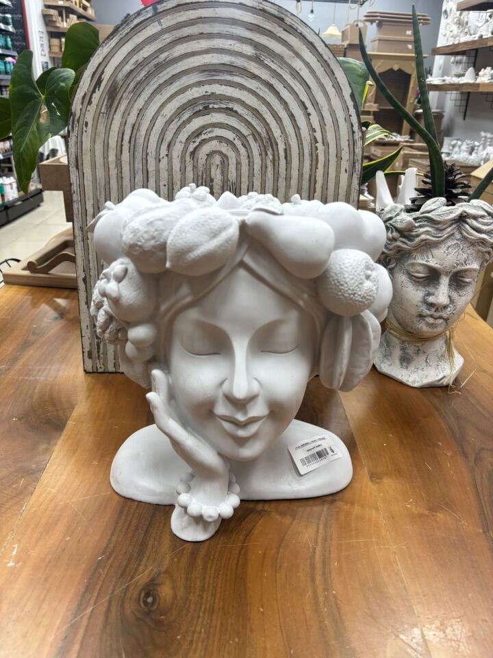 Meyveli Kadın Saksı