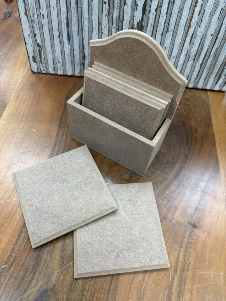 Baykon Standlı Kare Bardak Altlığı
