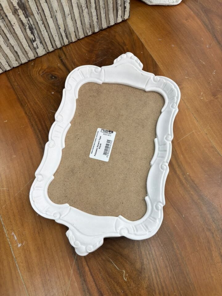 Polyester Kenarlı Tepsi Küçük