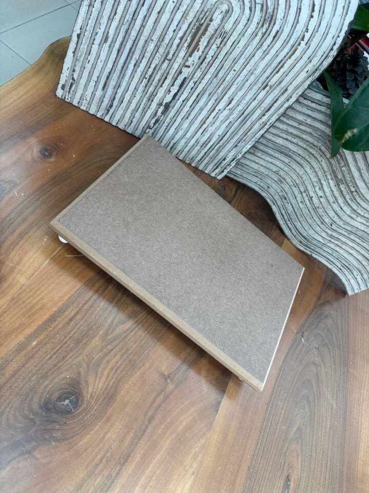 Top Ayaklı Dikdörtgen Sunumluk