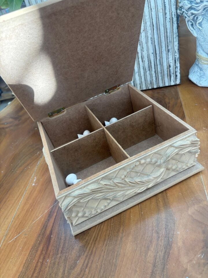 Oymalı Kare Kutu no 28