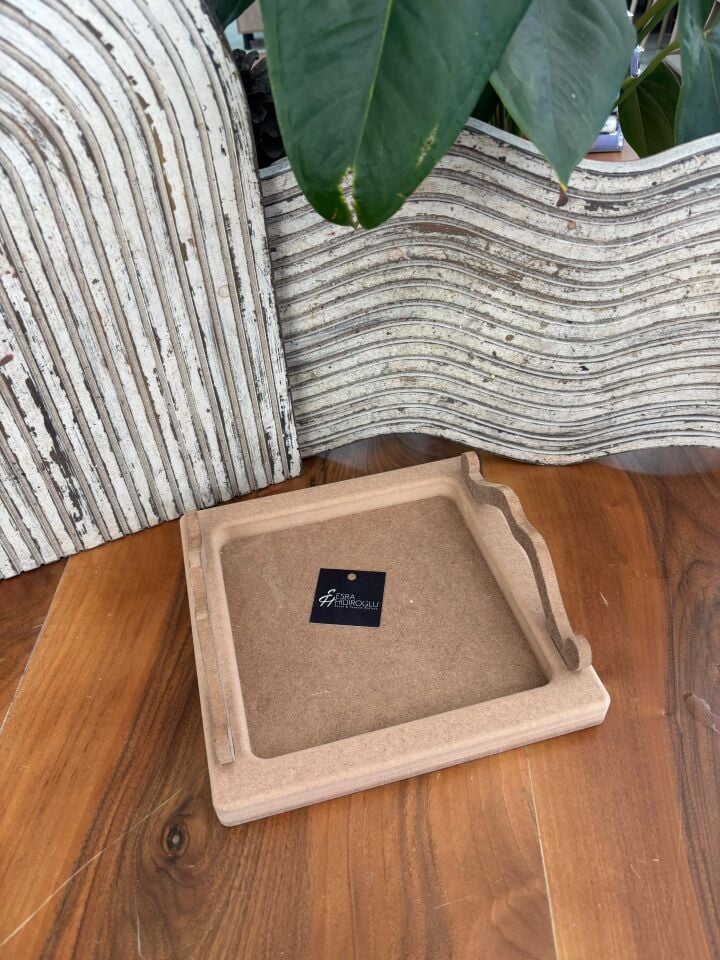 Üstten Kulplu Küçük Boy Kare Tepsi