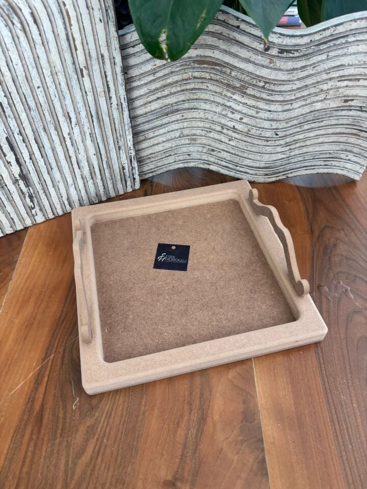 Üstten Kulplu Orta Boy Kare Tepsi