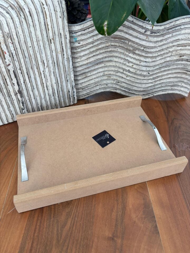 Metal Kulplu Küçük Boy Tepsi