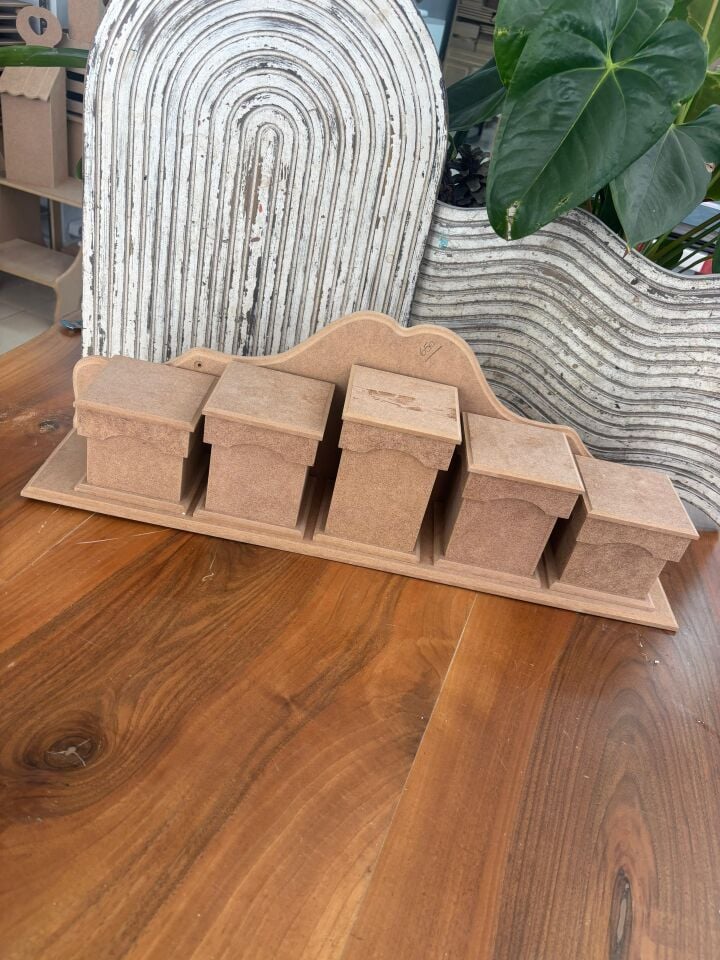 5 Kavanozlu Raf Düzenleyici