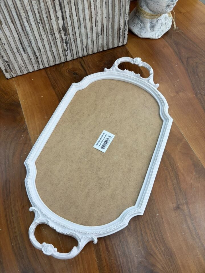 Polyester Kenarlı Tepsi No 8